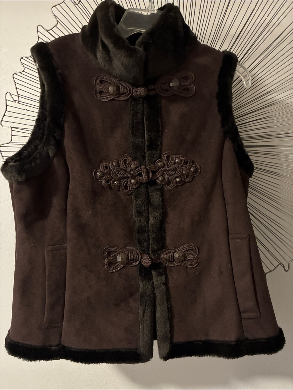 LNR by la nouvelle Vest Faux Suede & Faux Fur in Chocolate Brown Size M